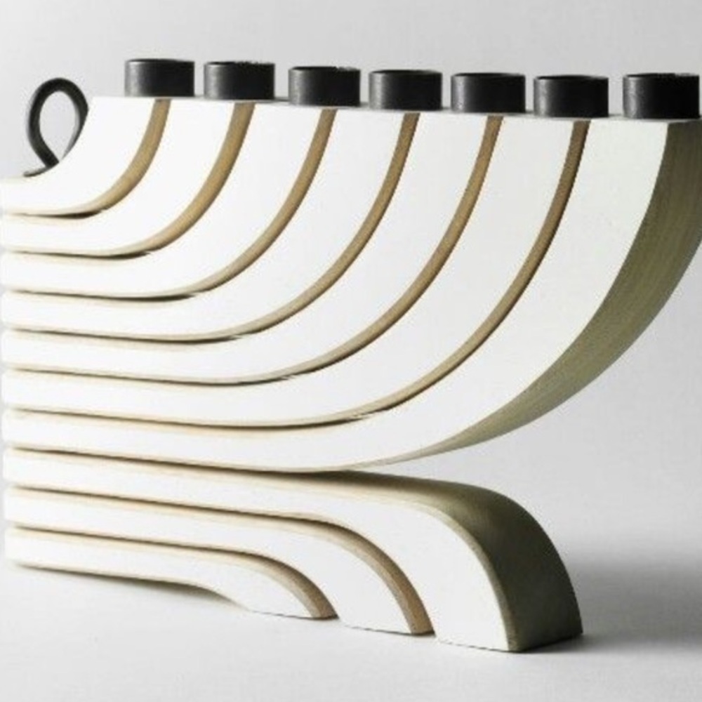 Foldable Nordic style 7 arm wooden candleholder